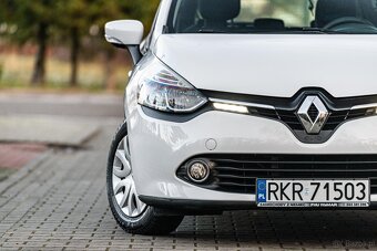 RENAULT CLIO - 11