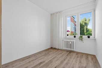 4 pokoje, balkon + piwnica w centrum Gryfina. - 11