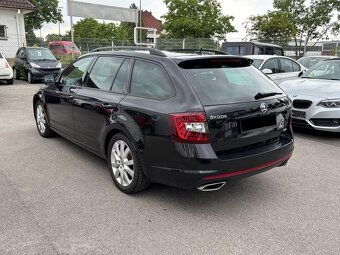 2019 Skoda Octavia Combi RS - 11
