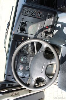 DAF CF 240, RAMIĘ HYDRAULICZNE HMF 953 K2, PNEU 80% - 11