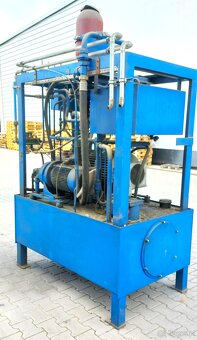 Agregat hydrauliczny / stacja hydrauliczna - pompą BOSCH - 11