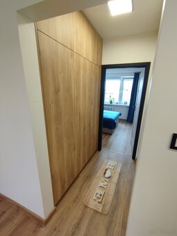 Mieszkanie o pow. 42m2, III p., po remoncie, ul. Serbinowska - 11