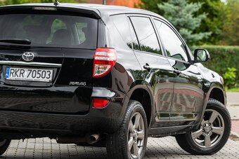 Toyota RAV4 - 11