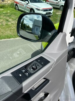 VW T6.1 - 2.0 TDI Ambulas / Karetka DSG - 4x4 - 11