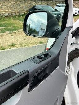 VW T5 2.0 TDI Ambulans / Karetka - DSG 4x4 - 11