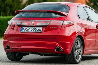 HONDA CIVIC - 11