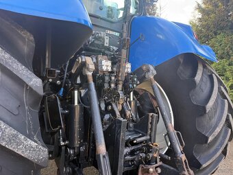 Ciągnik Rolniczy New Holland T7.250 AutoComand rok pro 2012 - 11