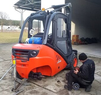 Serwis ładowarek teleskopowych, wózków widłowych i wiertnic - 11