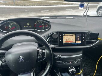 Peugeot 308 2020r 1.2. - style-130 koni 6 manuall - 11