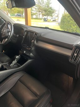 Volvo xc40 D3 110kw - 11