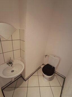 3 pokoje, powierzchnia 61m2, III piętro, balkon, umeblowane - 11