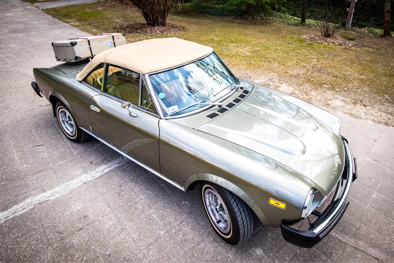 Fiat 124 spider - 12