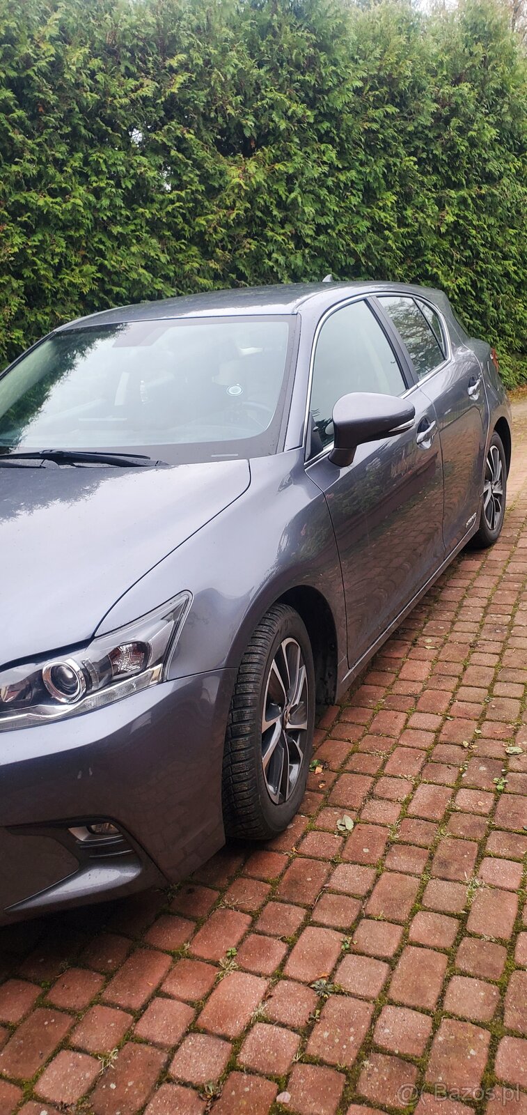 Lexus ct200h hybrid - 12