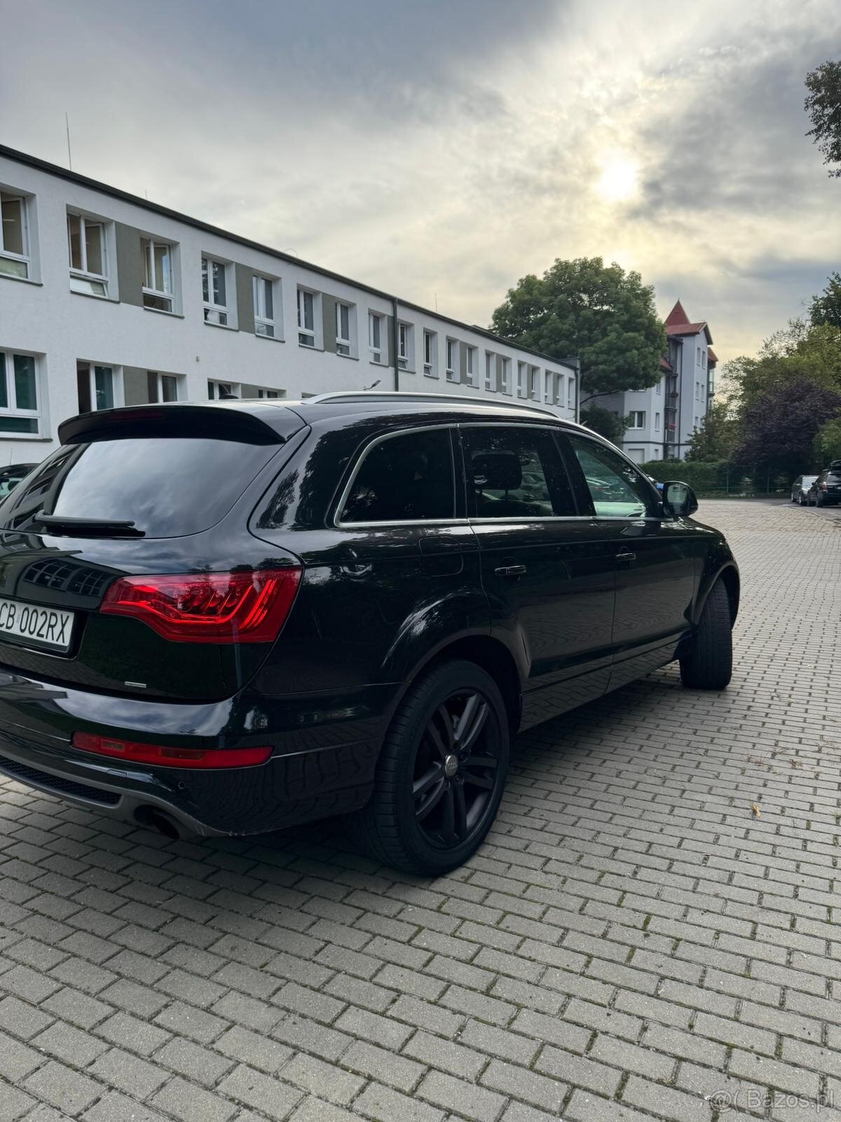 Audi Q7 3.0 TDI. 2009 rok. Polift. Pneumatyczne zawieszenie - 12