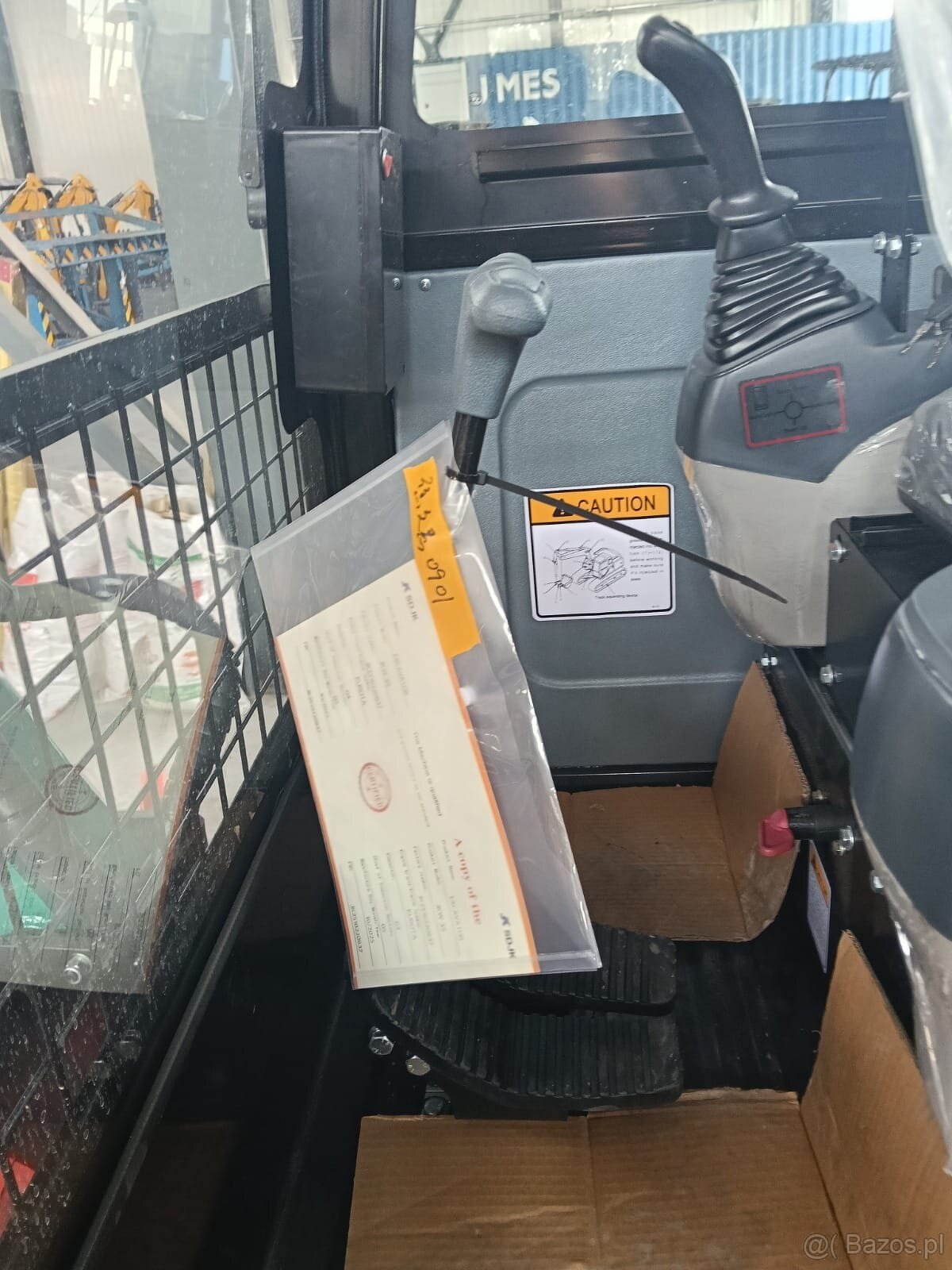 KOPARKA GĄSIENNICOWA 3,5T - 12