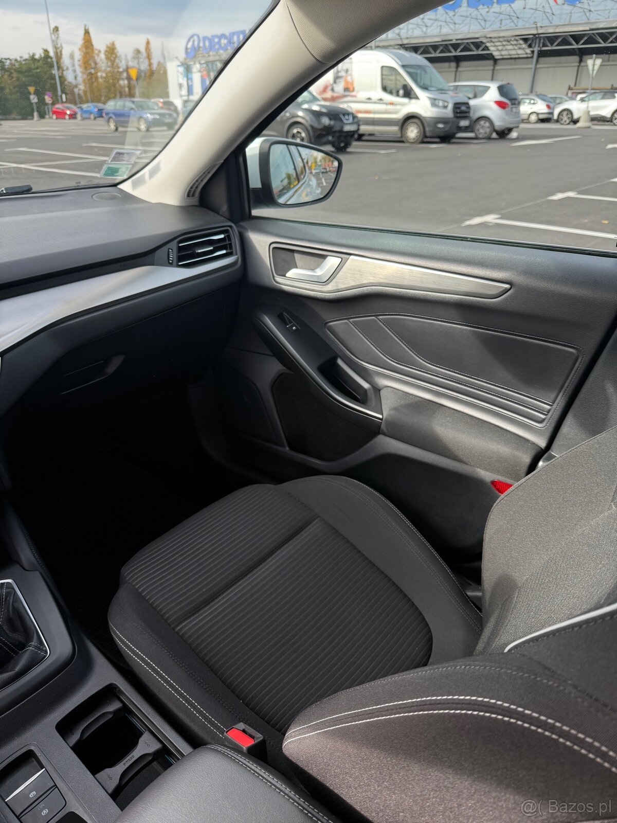 Sprzedam Ford Focus samochód jest bardzo dobrym stanie - 12