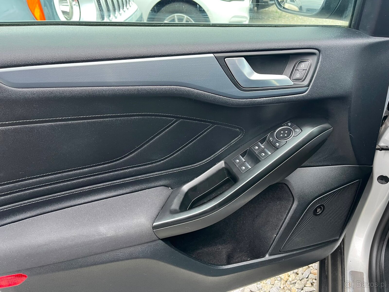 Ford Focus Kombi 1.0 Benzyna - 12