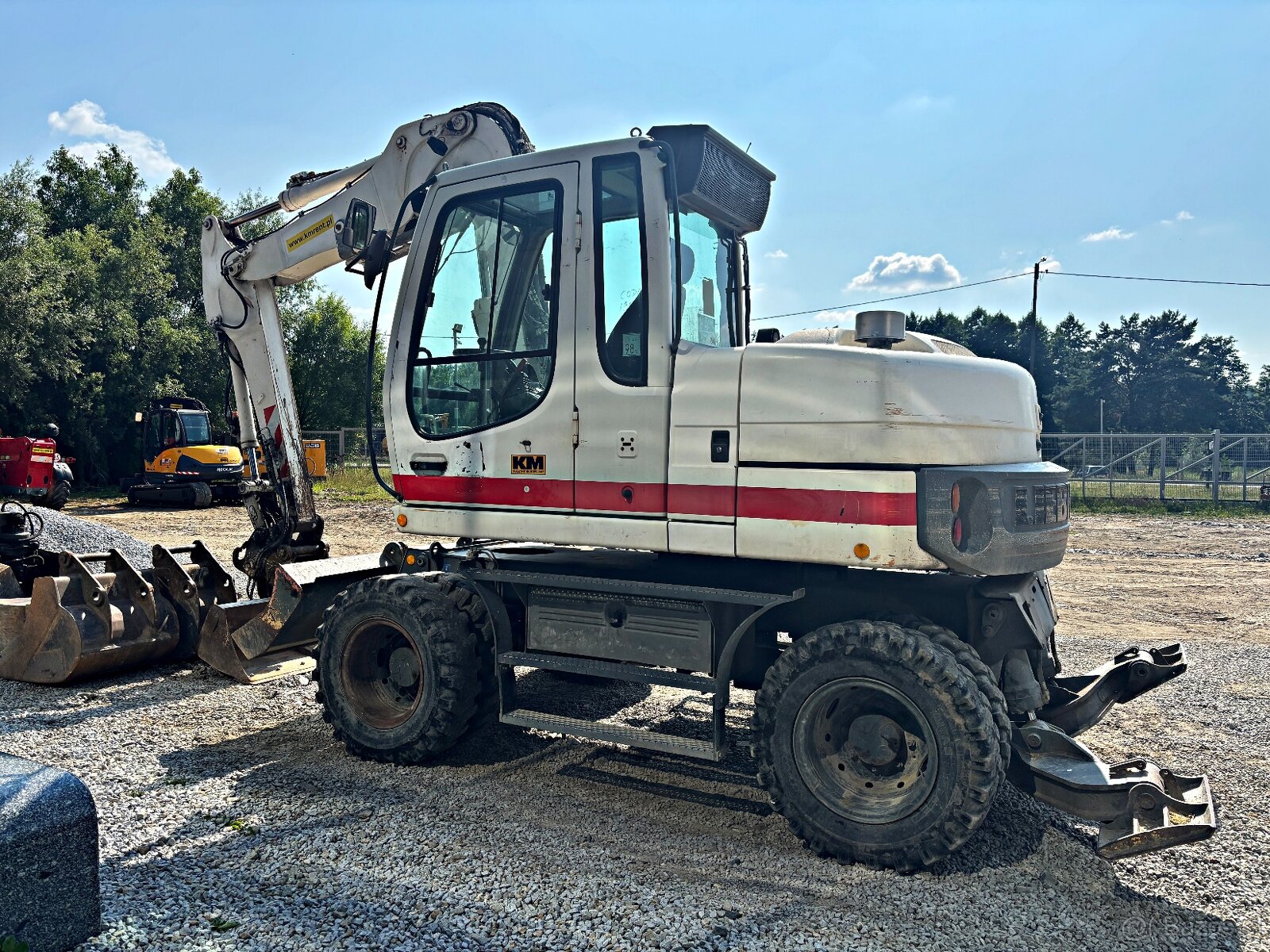 Liebherr A 311 LITRONIC KOPARKA KOŁOWA 2012R | KOMATSU PW 98 - 12