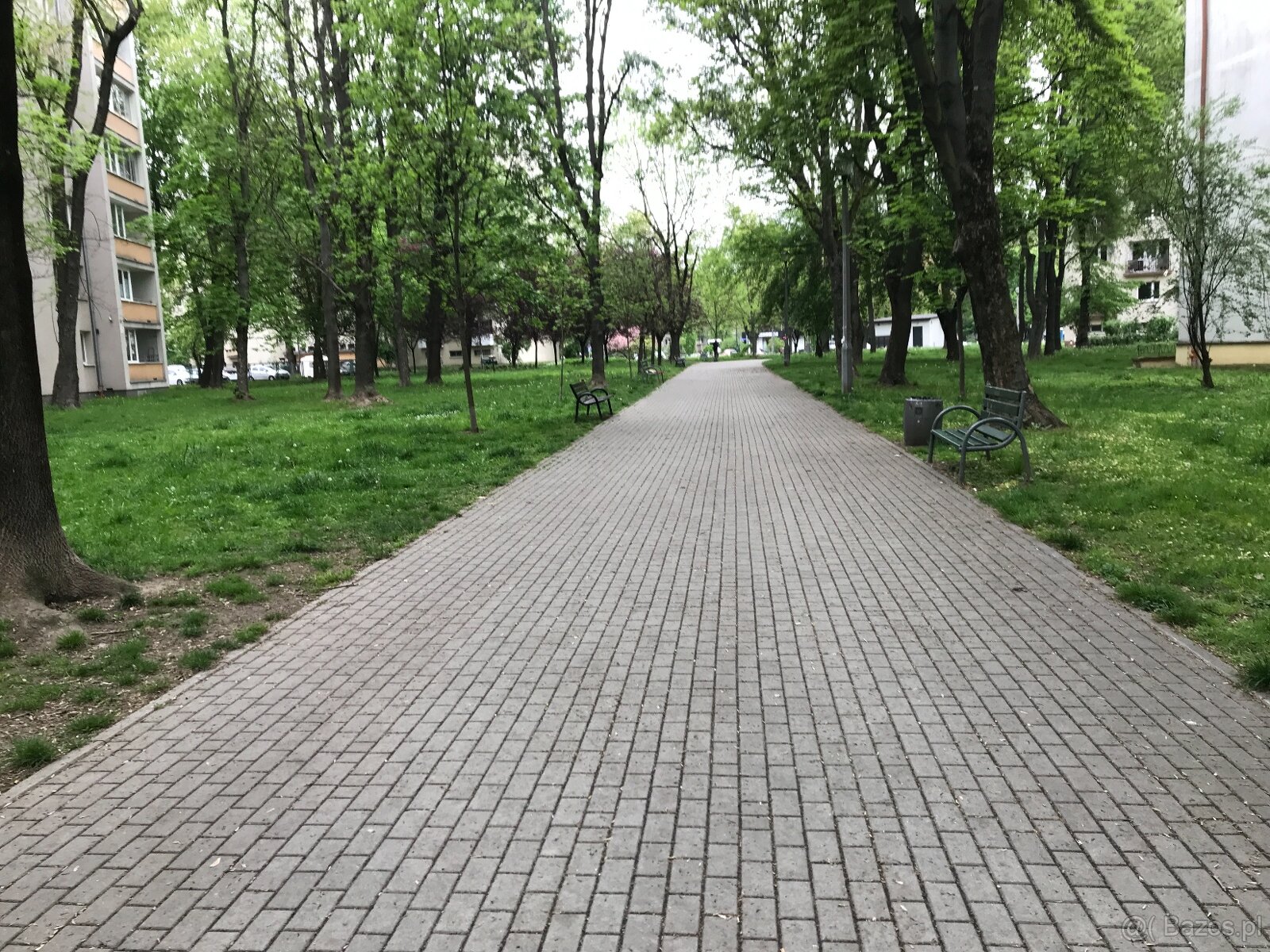 Przytulny apartament na doby,2 pok.,4 osoby,kuchnia,łazienka - 12
