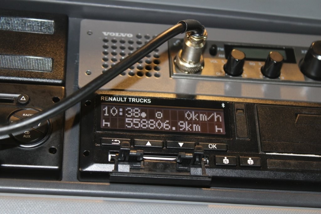 RENAULT T 440, NEZÁVISLÁ KLIMATIZACE - 12