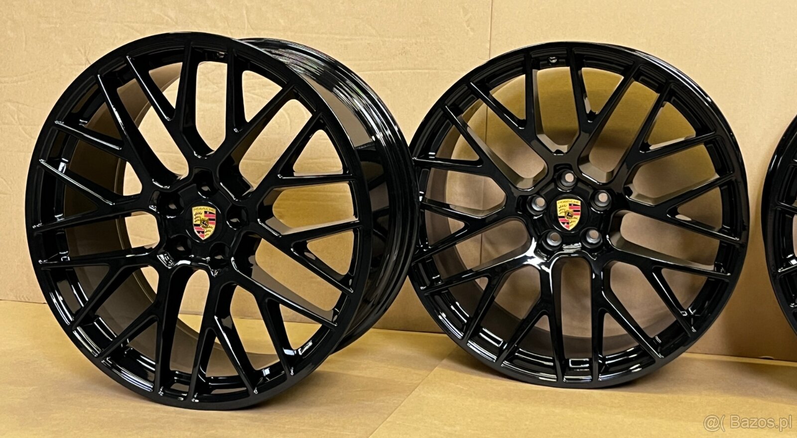 Porsche Macan RS Spyder 95B 9,5x21 ET27 10Jx21 ET19 - 12