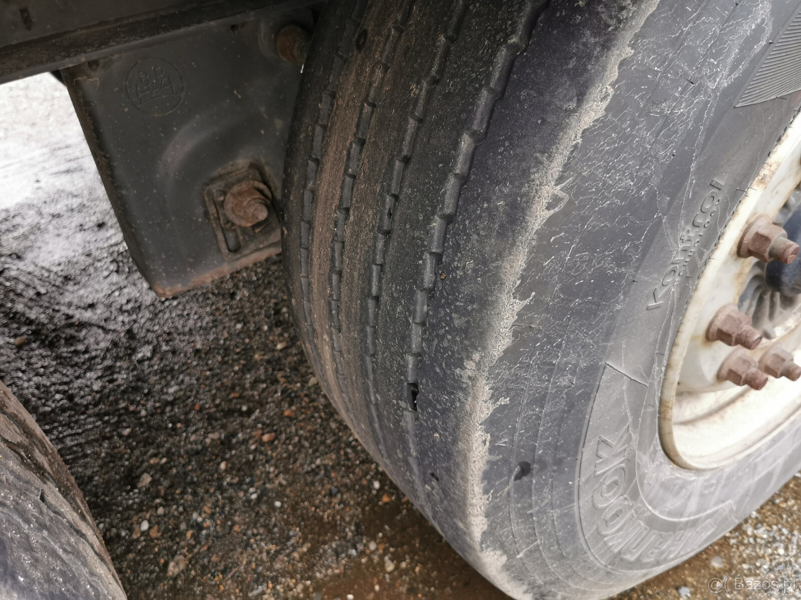 Sprzedam naczepę skrzyniową KRONE SD - USZKODZONĄ - 12