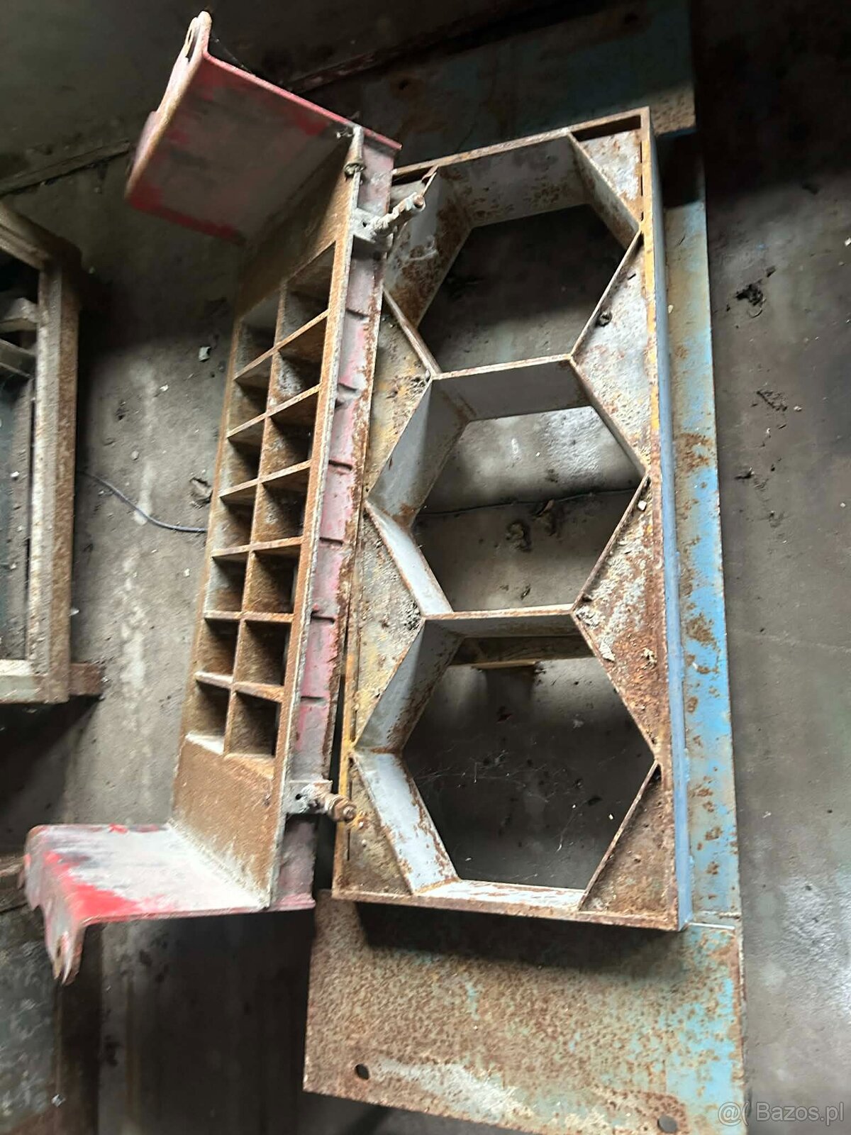 Wibroprasa dwuwarstwowa PROMETAL Uniwersal 400 - 12