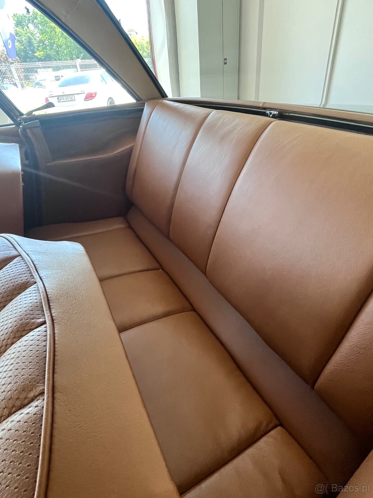 Mercedes Benz W113 280SL Pagoda - 12