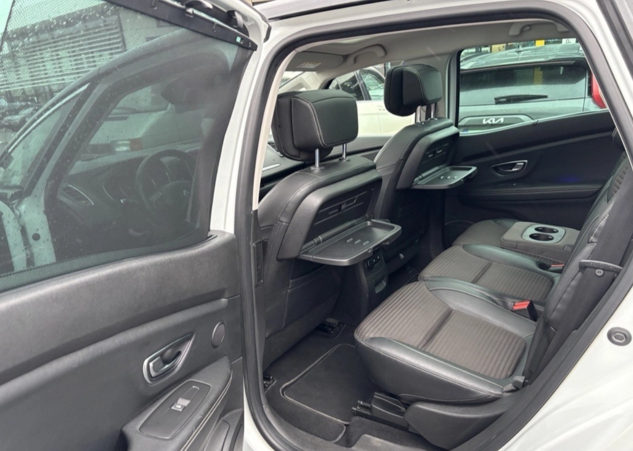 Renault Scenic 4 ,Polski salon , serwisowany w ASO , LED - 12