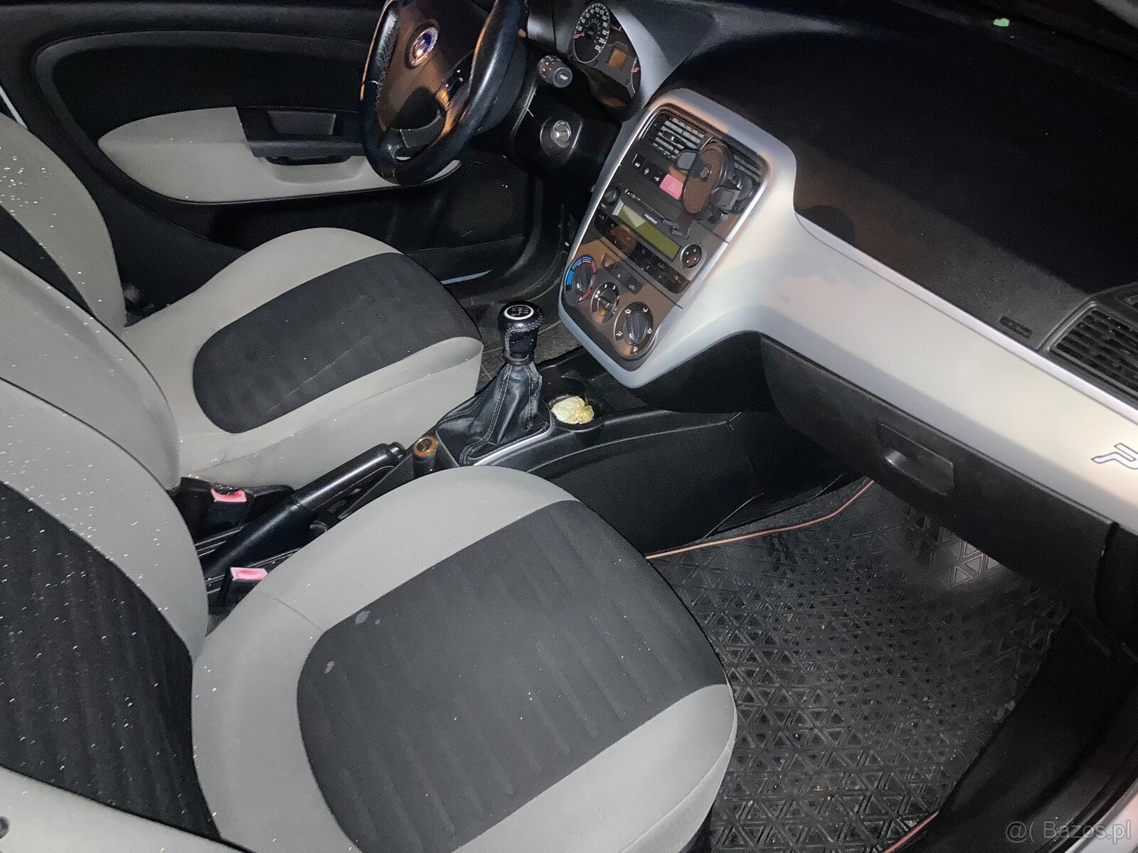 Grande Punto 1.2 - 12