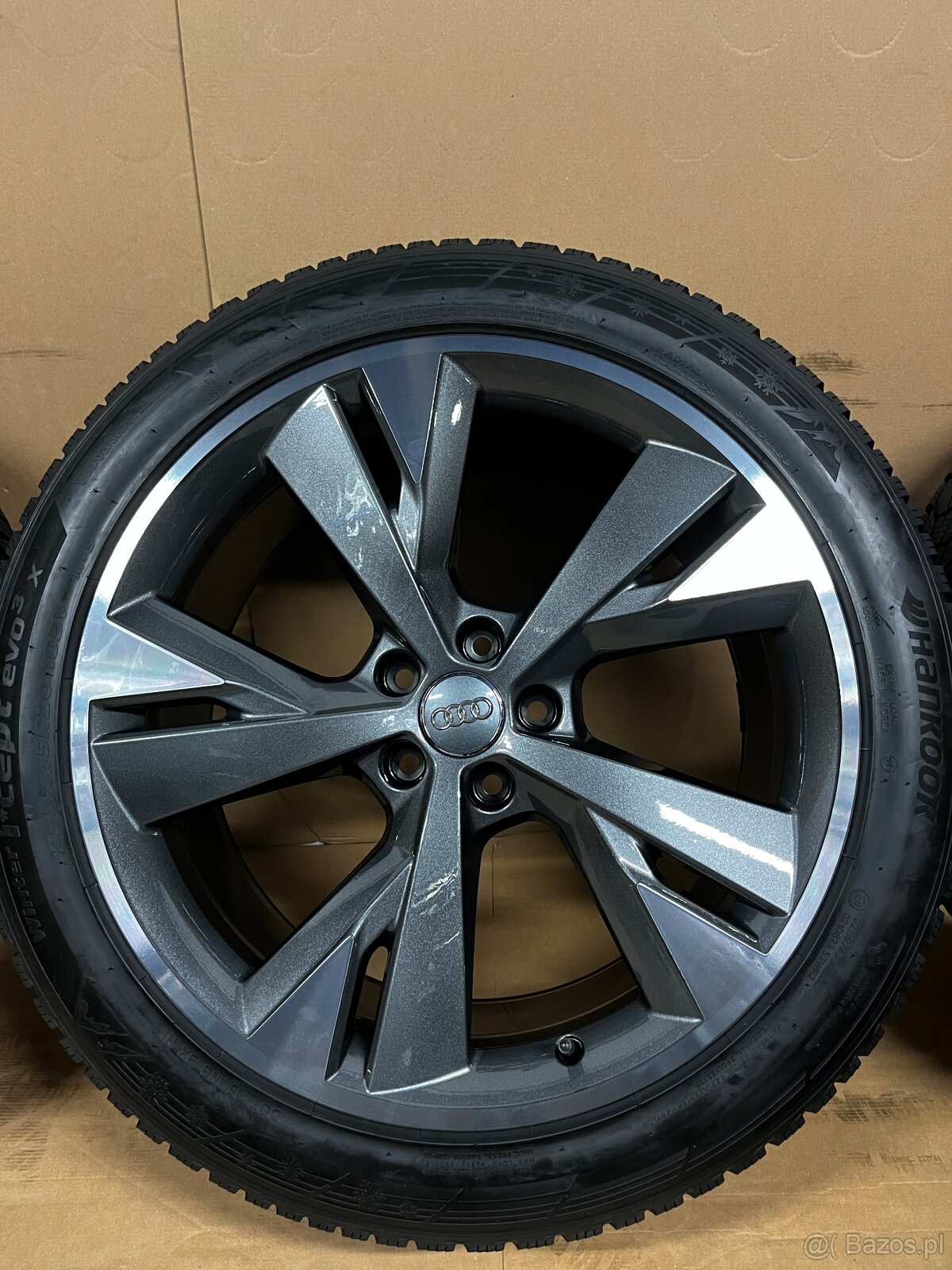 Audi Q4 e-tron 89A601025E 89A601025M 8Jx20 ET45 9Jx20 ET42 - 12
