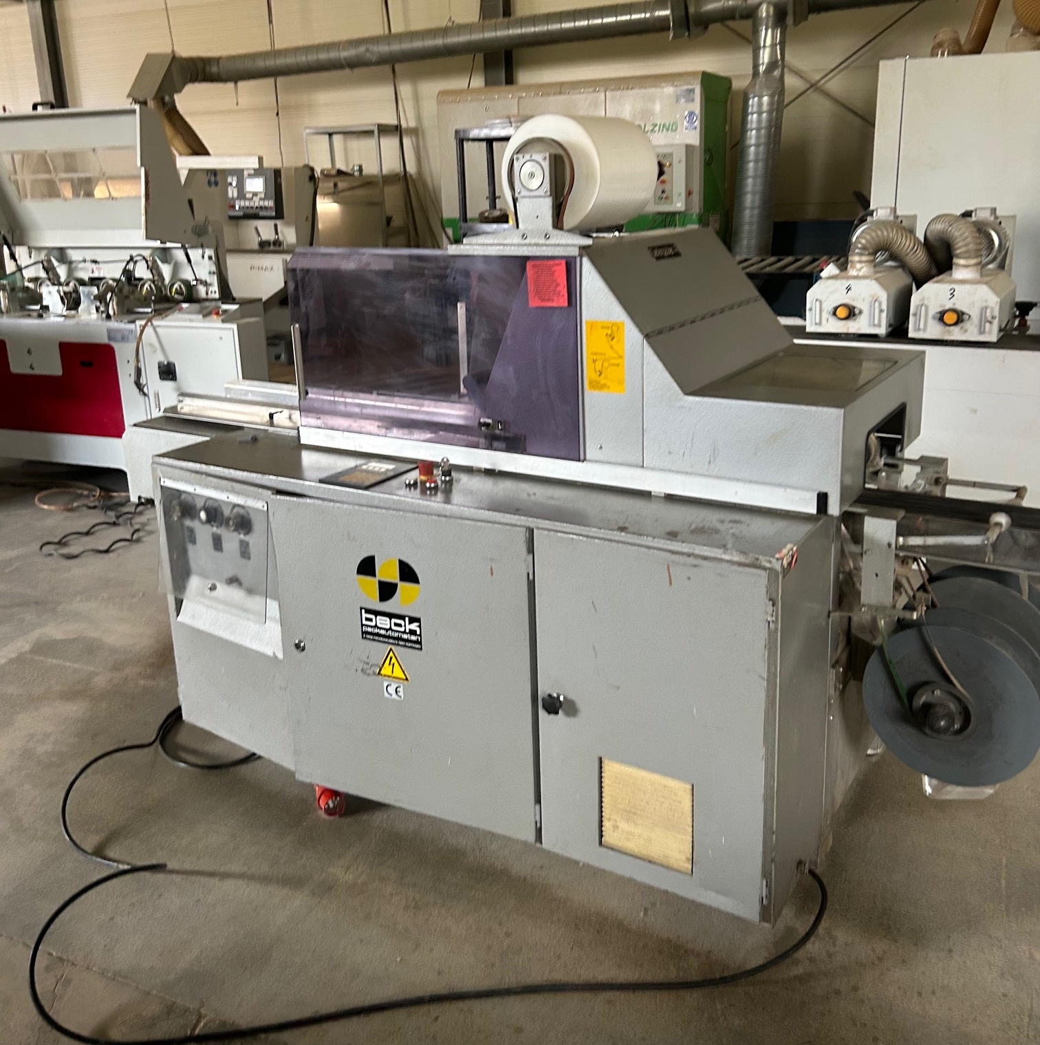 Automat BECK do pakowania w folię + tunel + paleta folii - 12