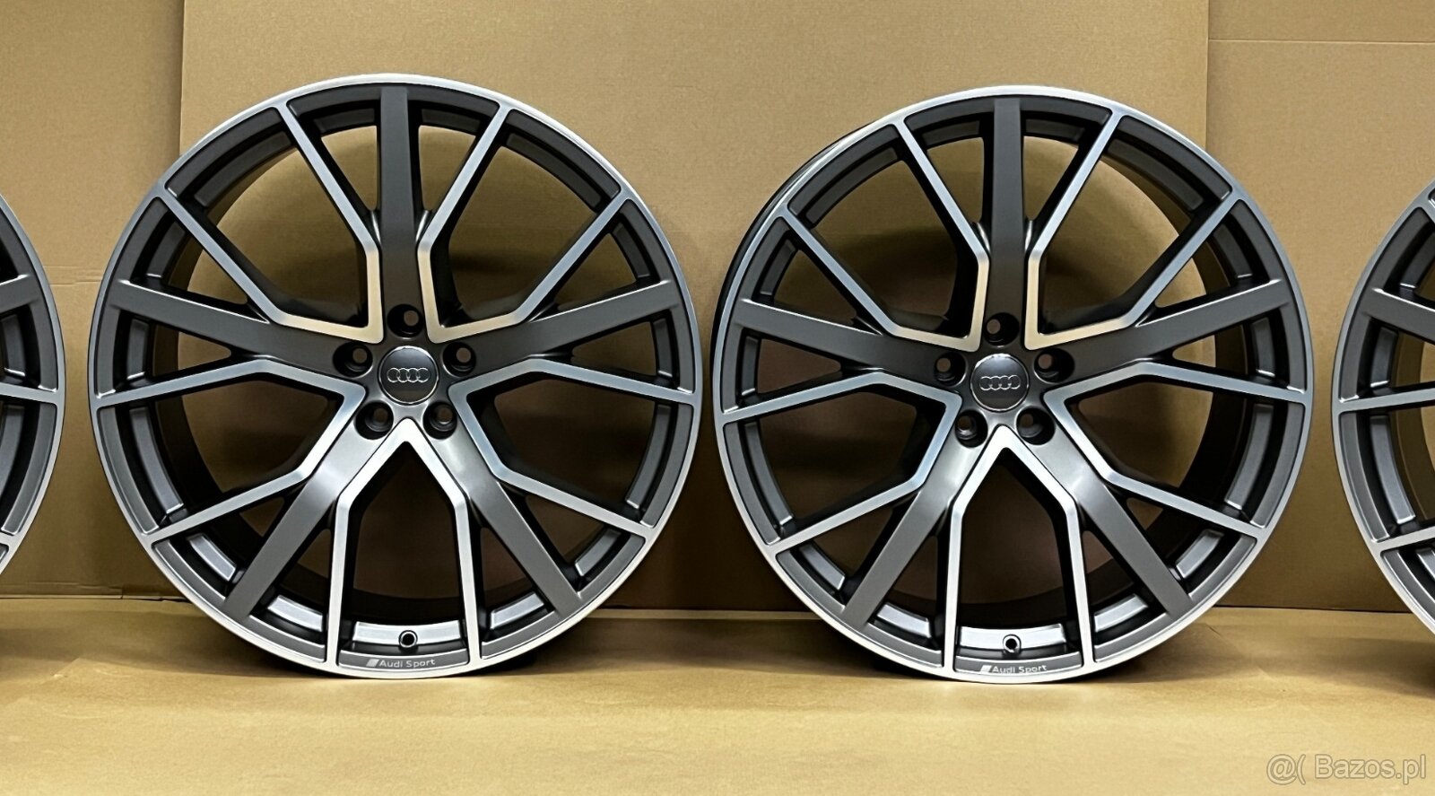 22 cale Audi Q8 SQ8 4MN 4M8601025AQ Q CQ CP 10J x 22'' ET2 - 12