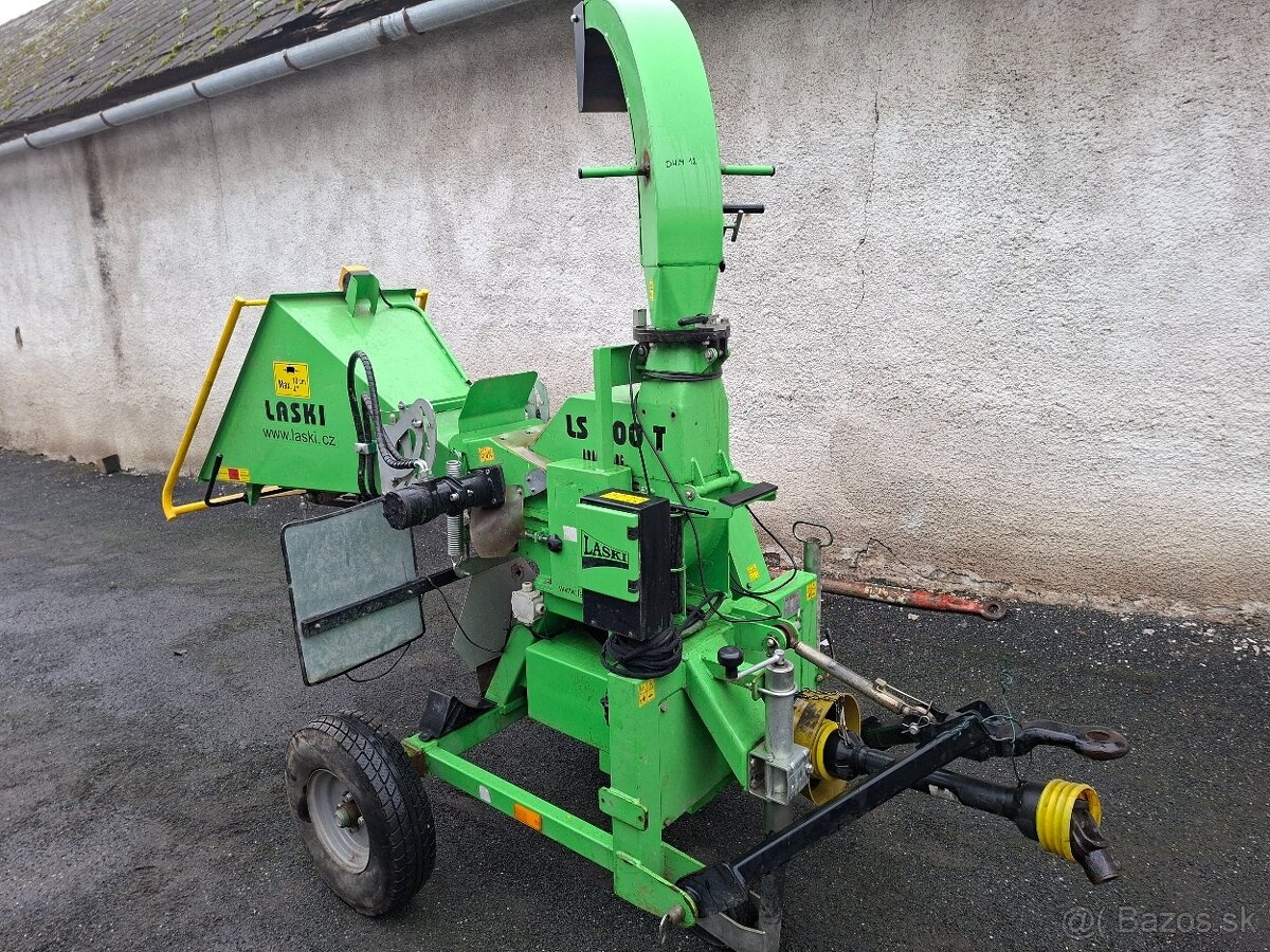 Rozdrabniacz do drewna ciągnikowy Laski LS 100 T - 12