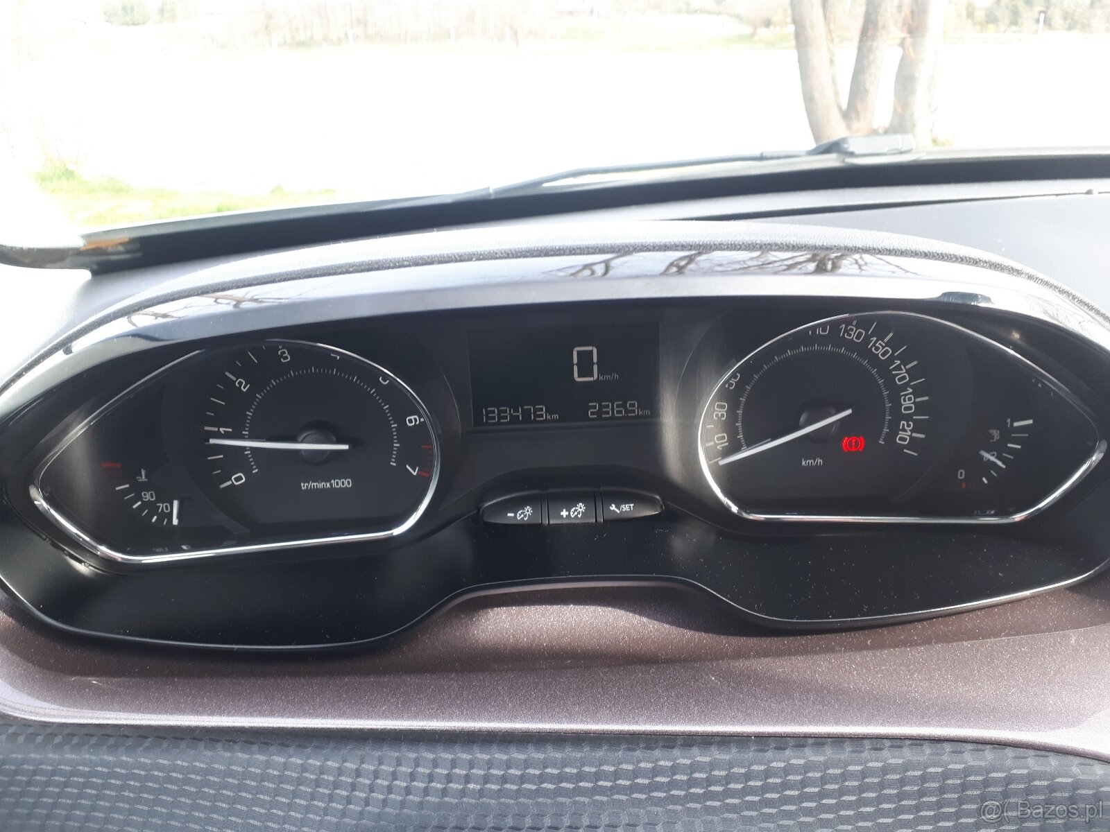 PEUGEOT 1.2 110KM benzyna - 12