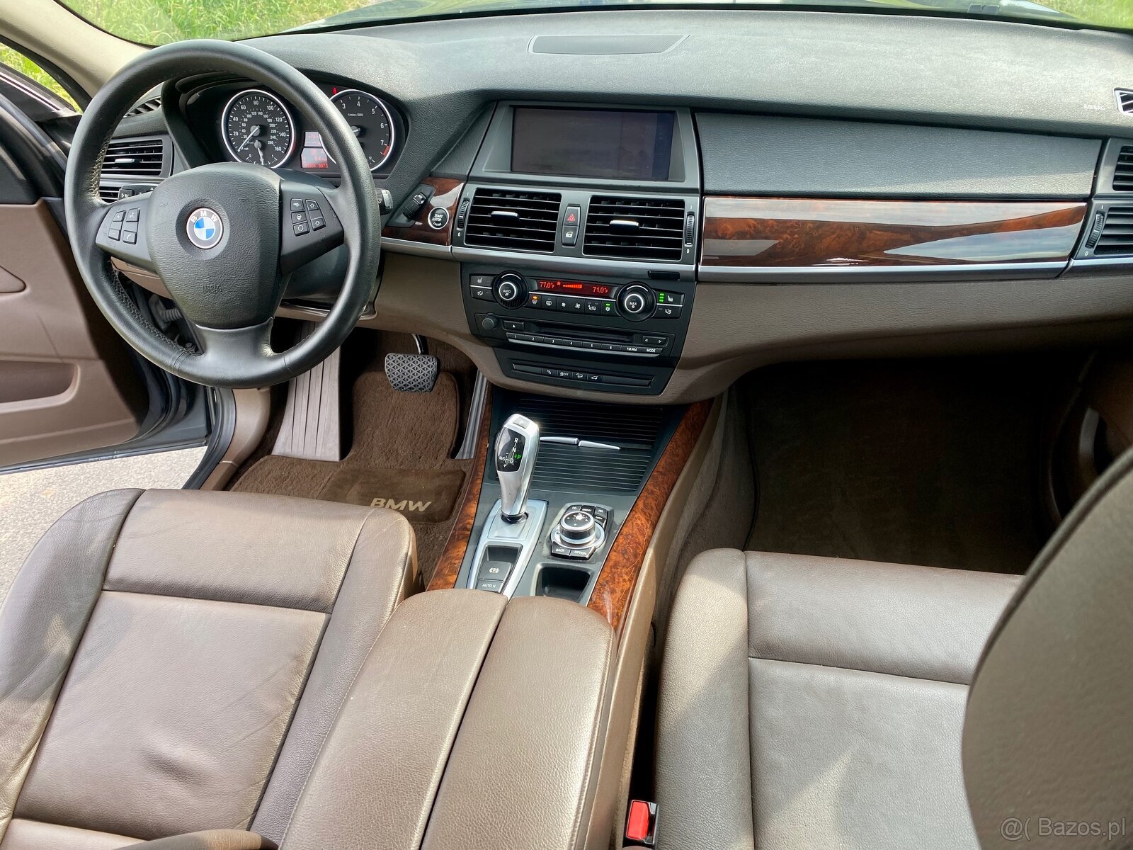 BMW X5 xDrive 3.0 benzín 306 HP – 2012, po faceliftu - 12