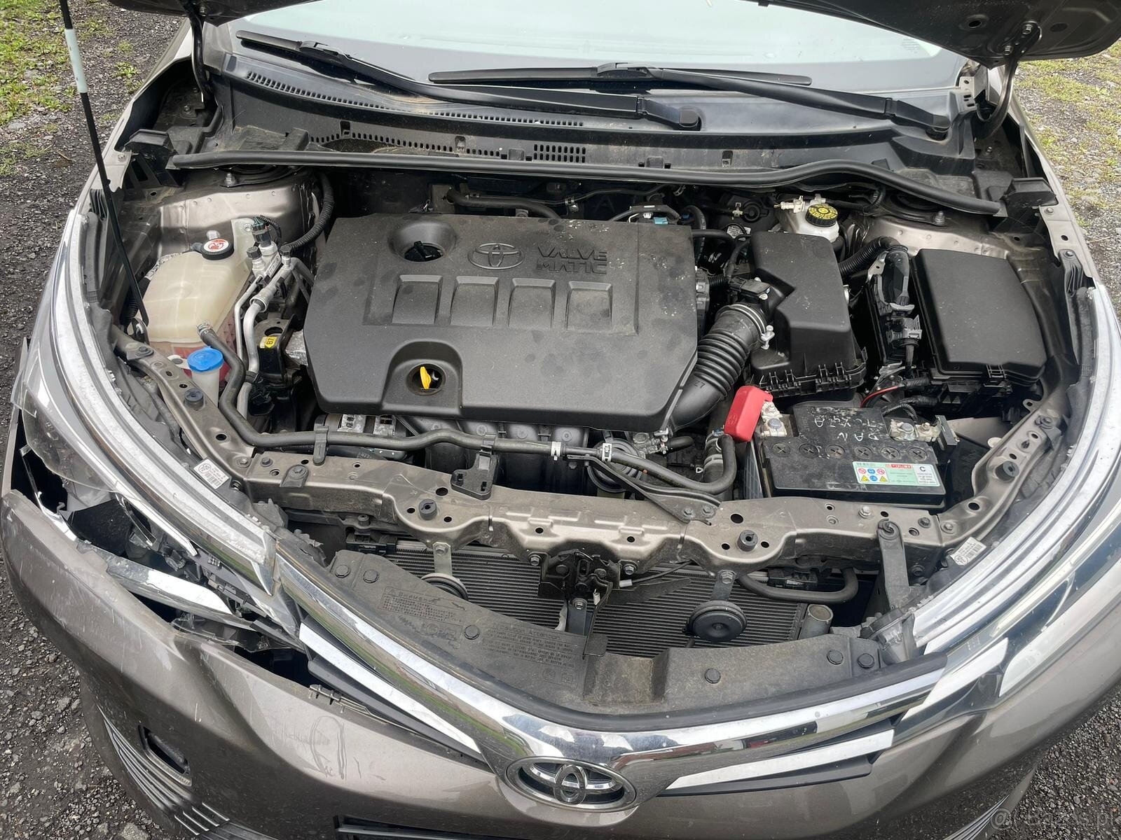 Toyota Corolla 1.6i 97kw, r.2019, klimatyzacja, 1. wlascicie - 12