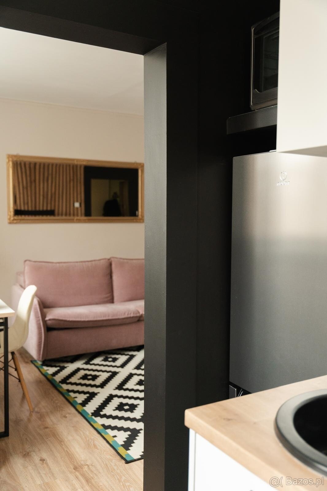 Wynajmę przytulną kawalerkę. - 12