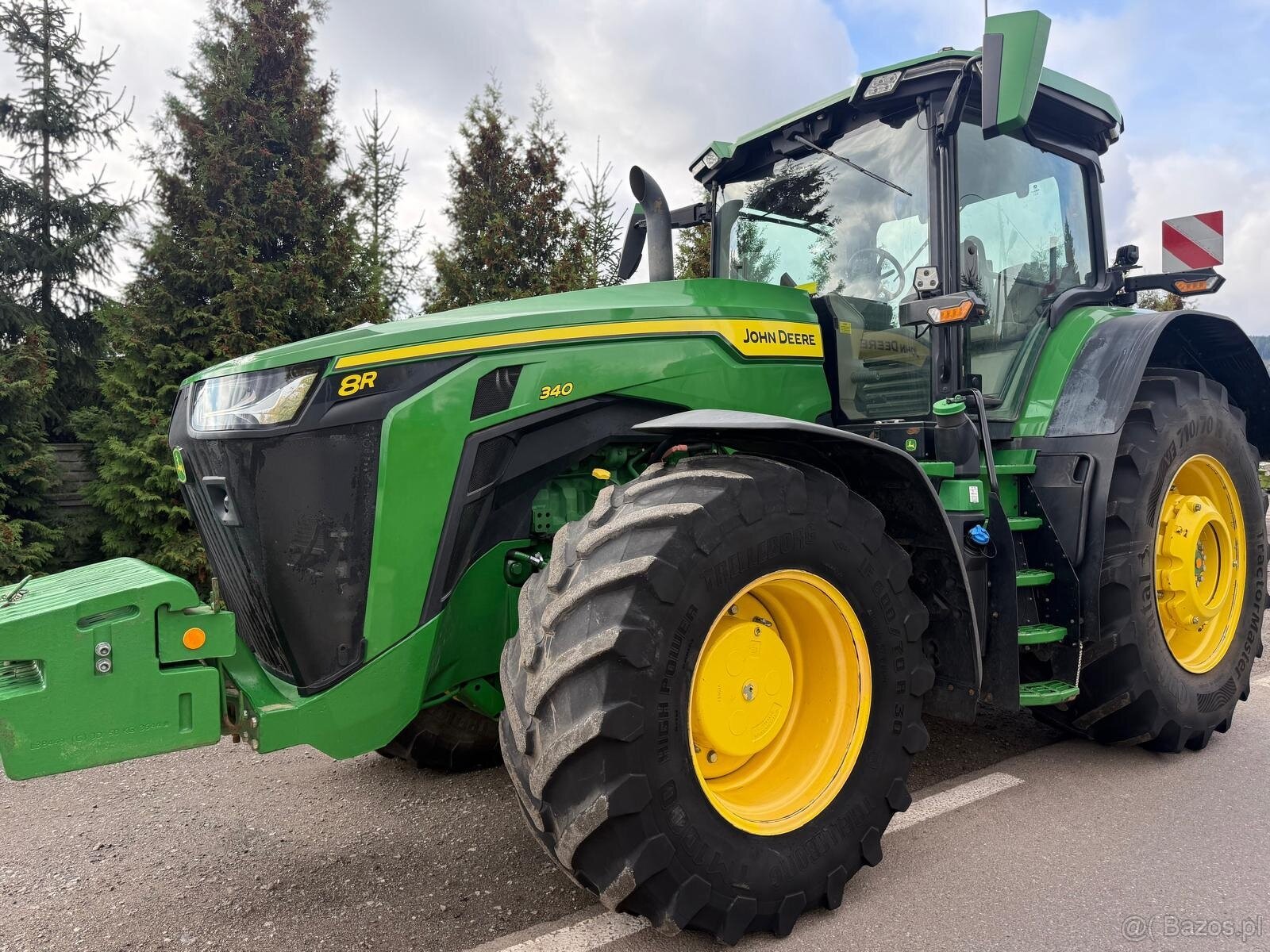 Ciągnik rolniczy John Deere 8R 340 skrzynia E23 rok pro 2021 - 12