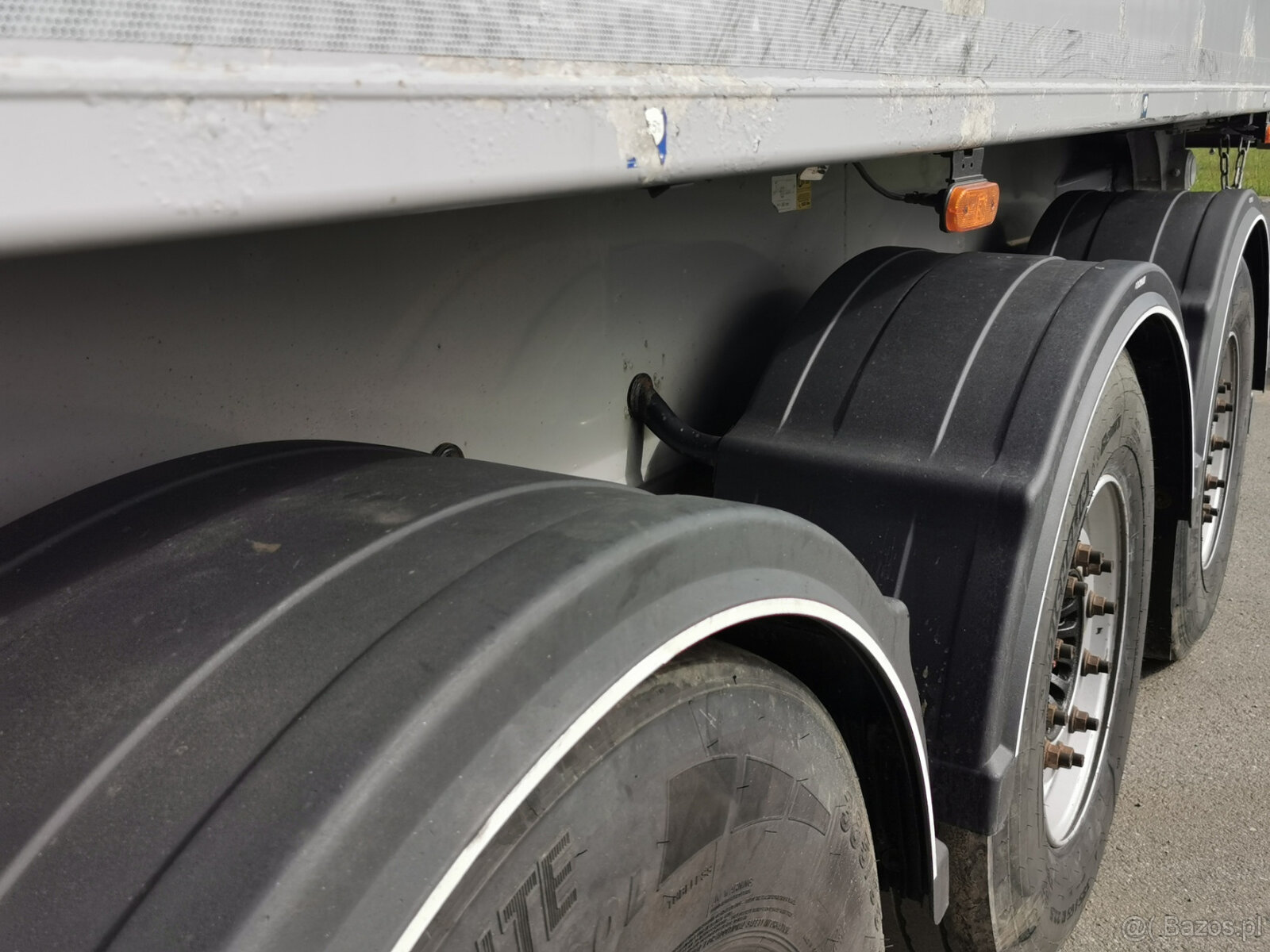 Sprzedam naczepę wywrotkę STAS S300CX o pojemności 50 m3 - 12