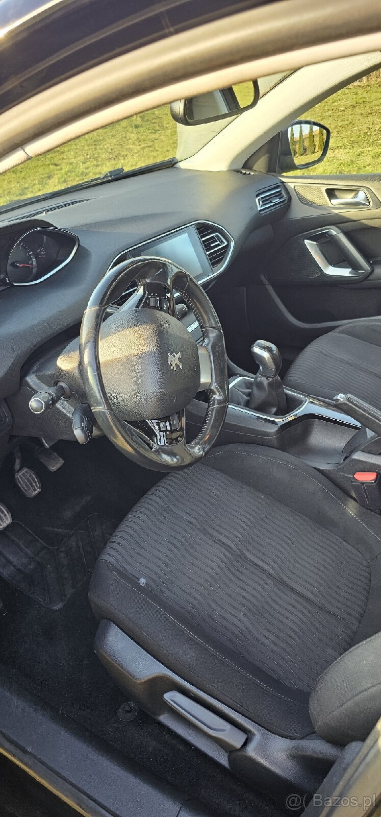 Peugeot 308 1.6 hdi - 12