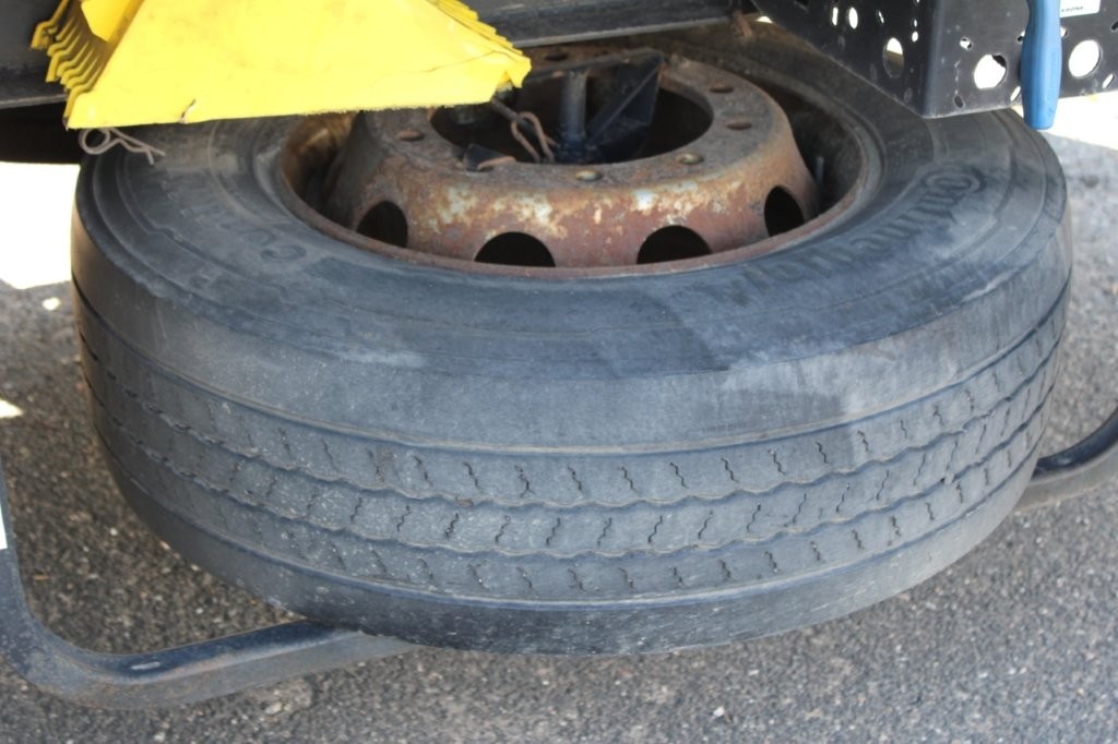 KRONE SD, ZVEDACÍ NÁPRAVA - 12