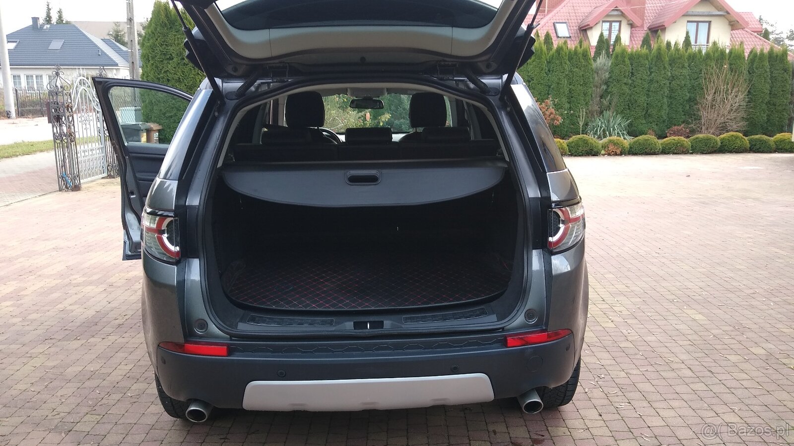 Land Rover Discovery Sport 2.0 - 12