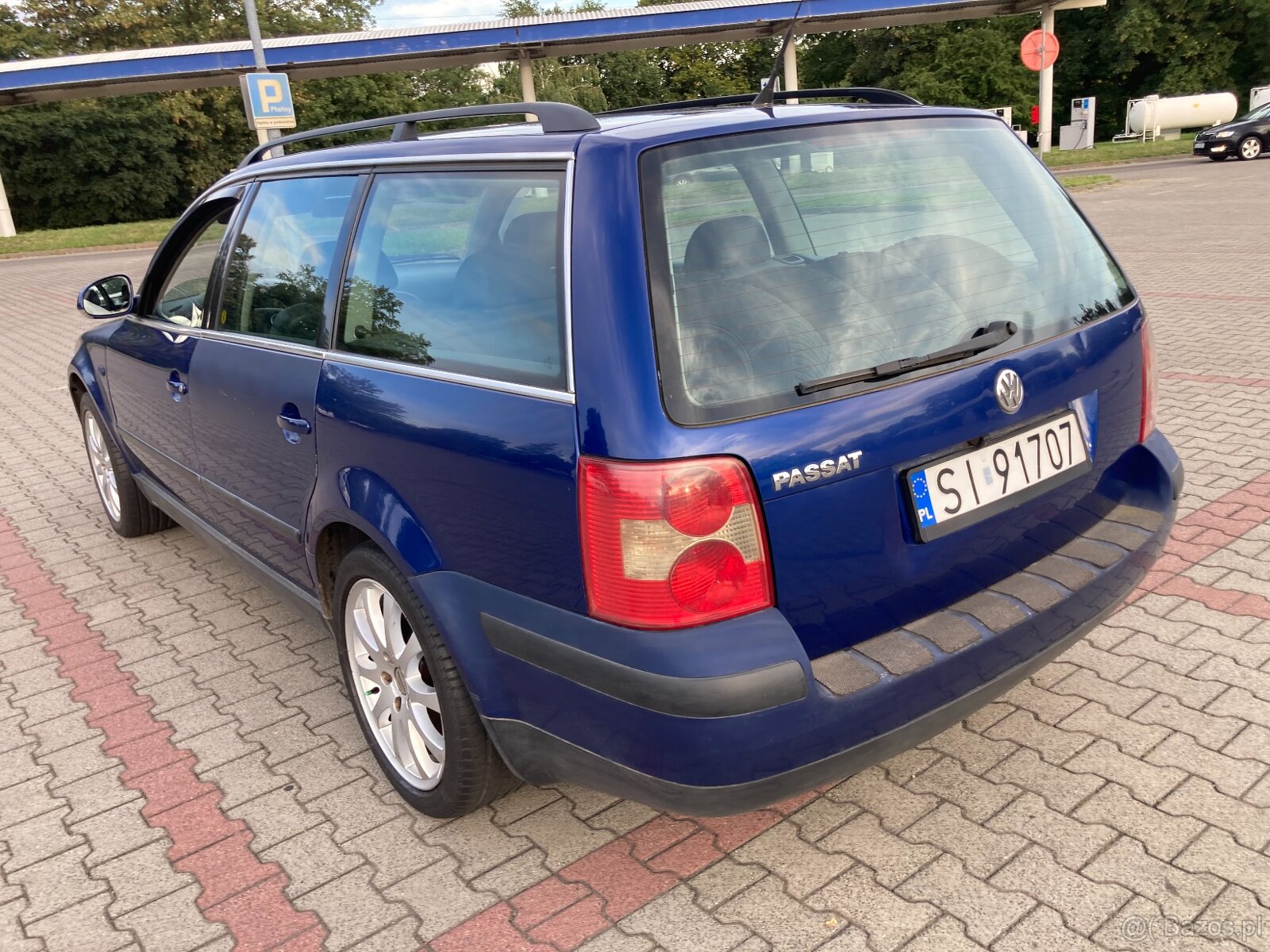 Passat 1.9 TDI 140-KM - 12