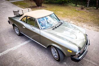 Fiat 124 spider - 12