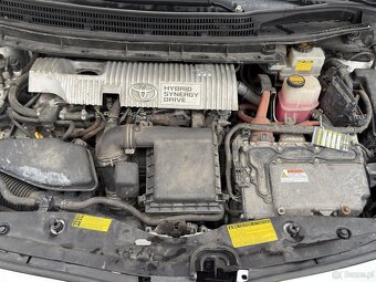 TOYOTA PRIUS 30/ LPG - 12