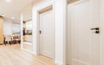 3 pokoje, 51 m2, balkon, I p., winda, Podmiejska Nova - 12