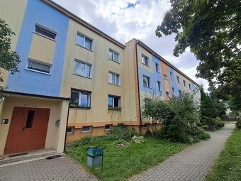 Mieszkanie o pow. 52m2, I piętro, balkon, os. Zagorzynek - 12