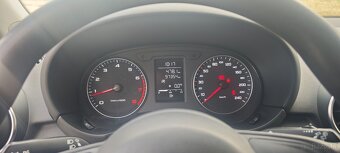 Audi A1 1,2 benzyna - 12