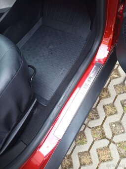 Sprzedam samochod Dacia Duster - 12